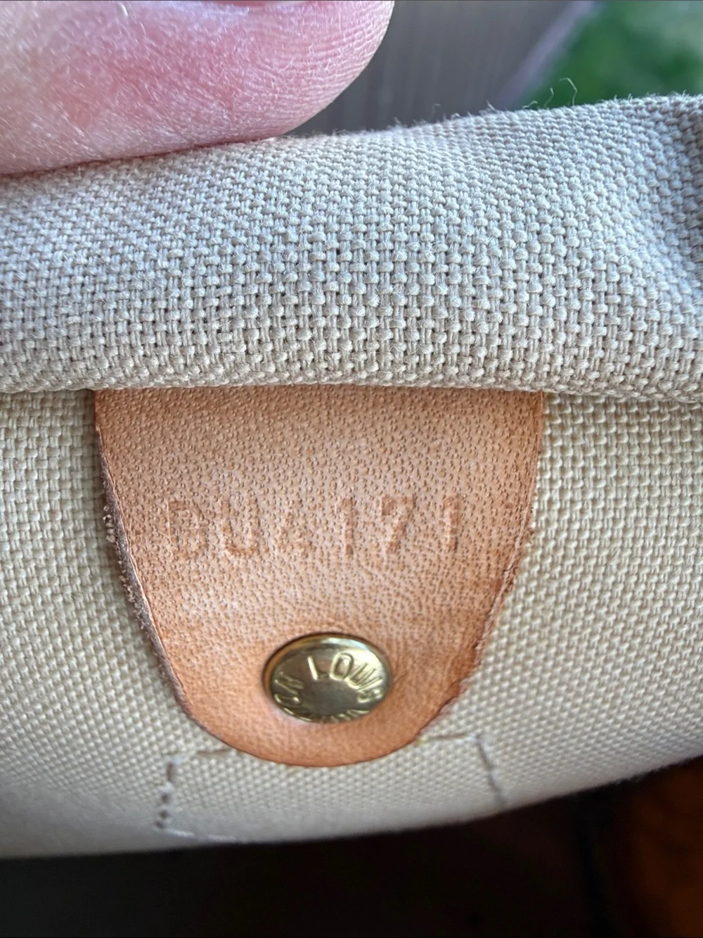 Louis Vuitton Damier Azur Speedy Satchel - Cream & Brown - Picture 15 of 16